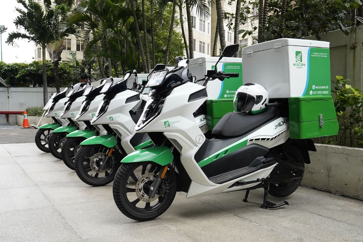 ALVA dan ecoCare Bersinergi: 90 Unit Motor Listrik untuk Operasional Ramah Lingkungan