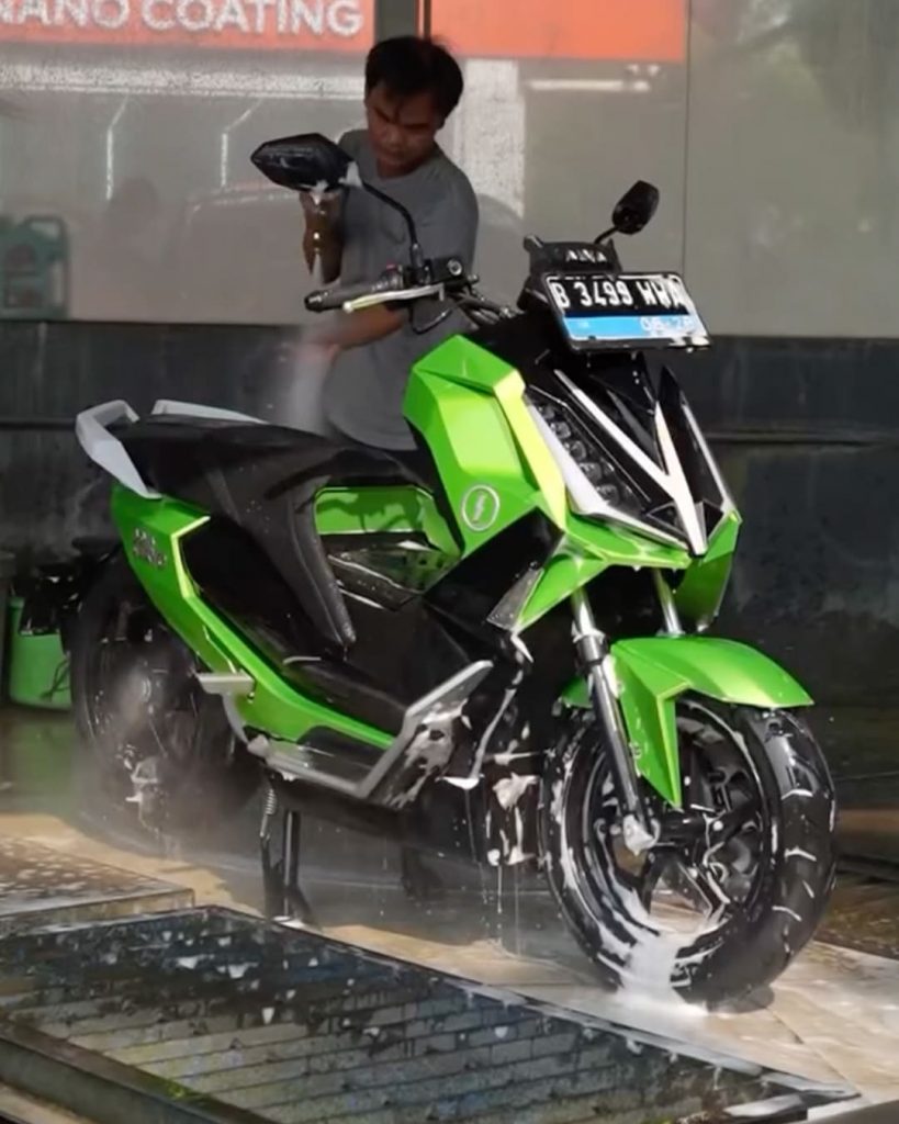 Mesin Cuci Motor Listrik
